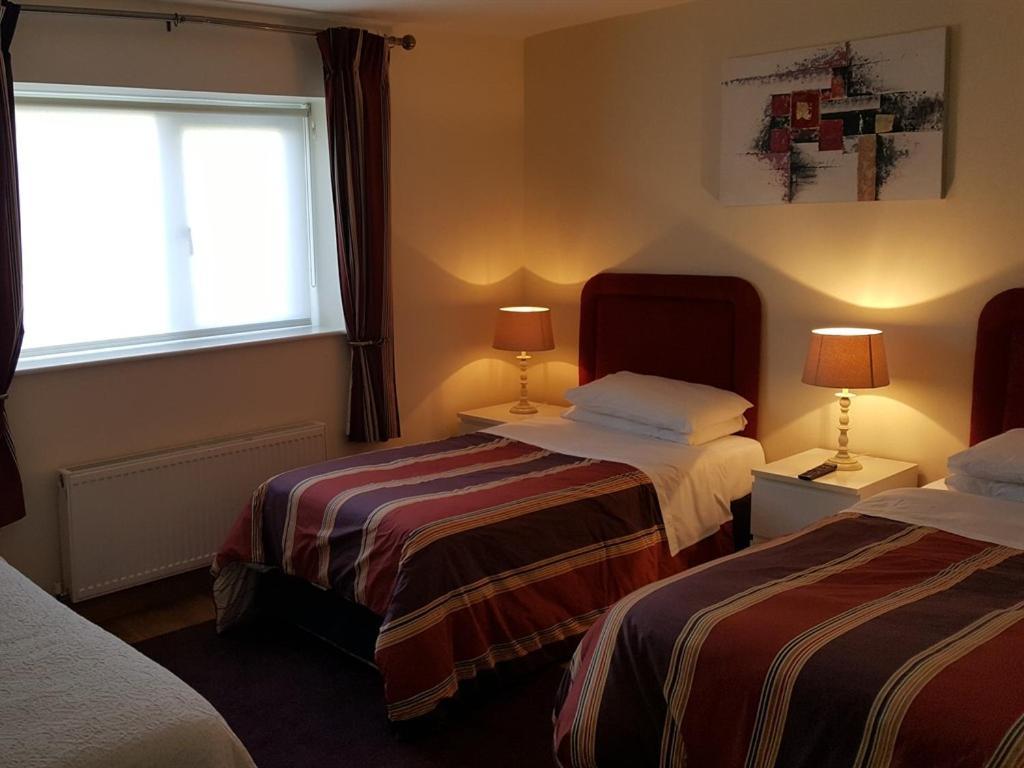 Clancys Of Glenfarne Hotell Eksteriør bilde