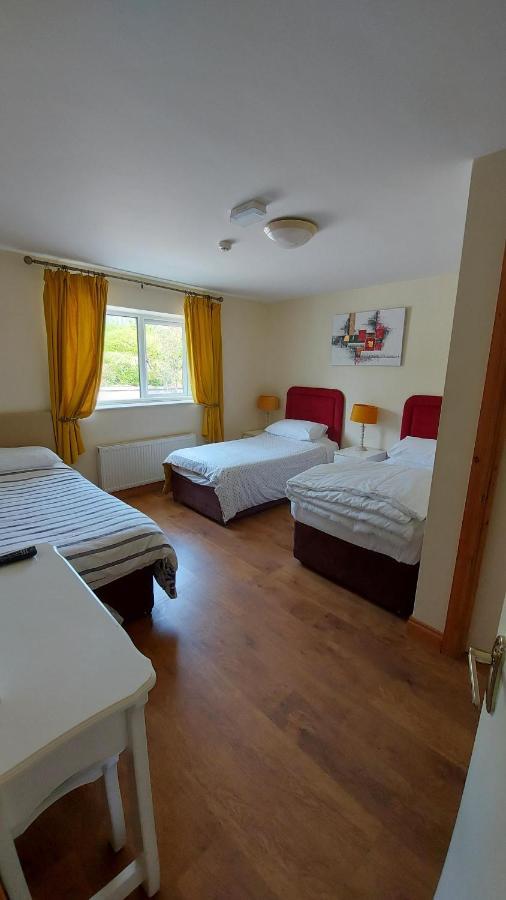 Clancys Of Glenfarne Hotell Eksteriør bilde